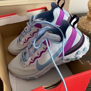 Nike React Element 55